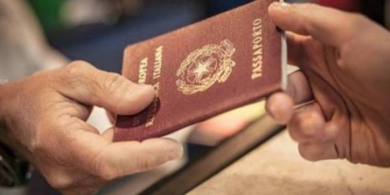 3 συλλήψεις στο Αεροδρόμιο Καλαμάτας