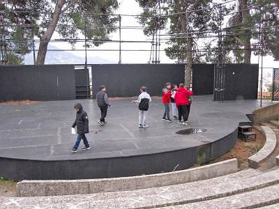 7ο Πειραματικό Γυμνάσιο Καλαμάτας: Εκπαιδευτική επίσκεψη στο Κάστρο Καλαμάτας