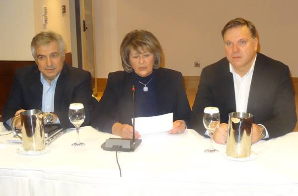 Πολιτική σύγκλιση ζήτησαν Πεταλωτής - Καρχιμάκης από την Καλαμάτα