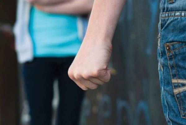 Μικροκλοπές και καταστροφές από μικρά παιδιά στην Καλαμάτα: Οι γονείς υπεύθυνοι για την παραβατικότητα ανηλίκων