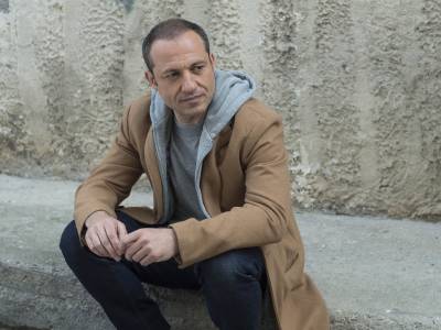 Ο Κώστας Τριανταφυλλίδης στην «Ε»: «Πήρα γνώση, αγάπη και σεβασμό για την τέχνη»