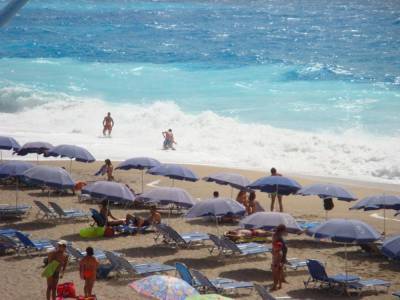 Δημοπρατεί θέσεις στον αιγιαλό ο Δήμος Μεσσήνης