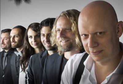 Συναυλία με το συγκρότημα 48 Ores