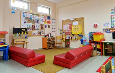 Ο Τατούλης απέρριψε το σχολείο του Αρι