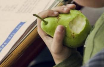 Εστω και με καθυστέρηση, ο δήμος ενδιαφέρεται για μαθητές που πεινάνε στη Μεσσήνη