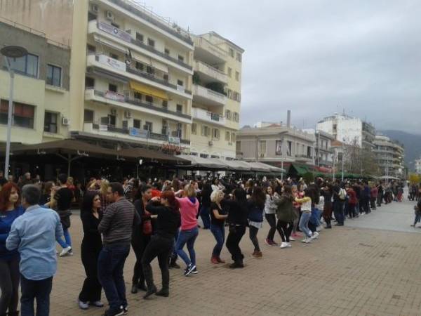 Θα σπάσει η Καλαμάτα το Ρεκόρ Γκίνες στην μπατσάτα; - Επιτυχημένη πρόβα (βίντεο)