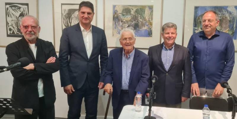 Παρουσιάστηκε «Το τρίτο βιβλίο» του Τάκη Κατσουλίδη