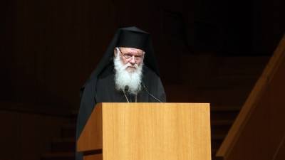 Ιερώνυμος για Σκοπιανό: "Έργο της Βουλής και όχι της Εκκλησίας το θέμα της ονομασίας"