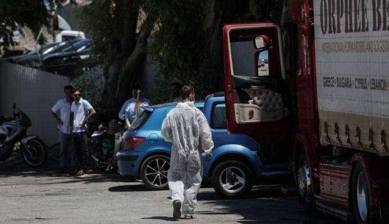 Αντρας βρέθηκε νεκρός σε φορτηγό στη λαχαναγορά του Ρέντη (βίντεο)