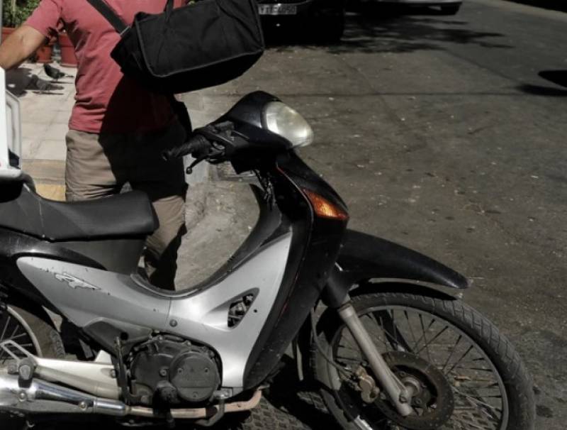 Το Εργατικό Κέντρο Καλαμάτας για προστασία από καύσωνα