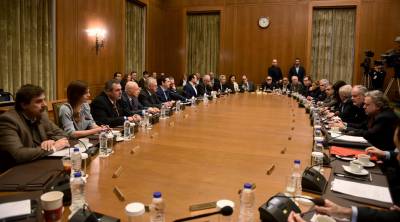 Συνεδριάζει στην Τρίπολη το υπουργικό συμβούλιο και στο βάθος ανασχηματισμός!