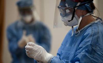 ΕΟΔΥ: Οκτώ θάνατοι από covid-19, 10 διασωληνώσεις