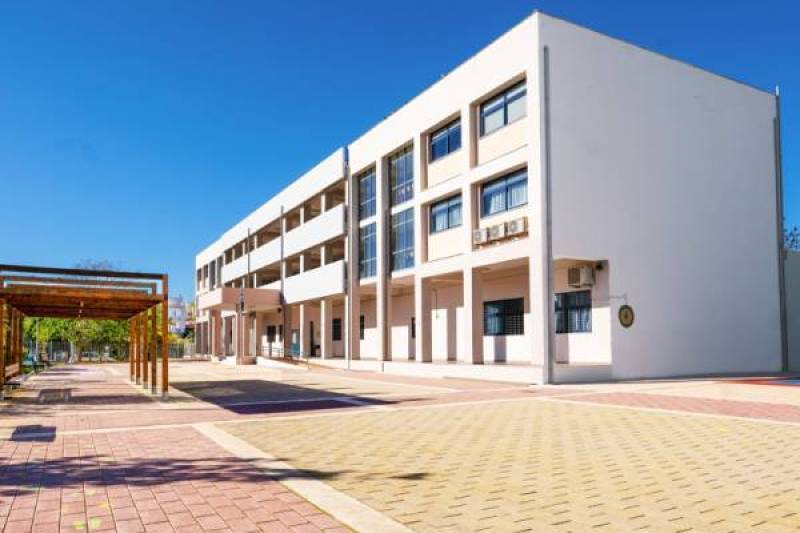 Αιτήσεις εγγραφής στο 10ο Πειραματικό Δημοτικό Καλαμάτας «Πέτρος Θέμελης»