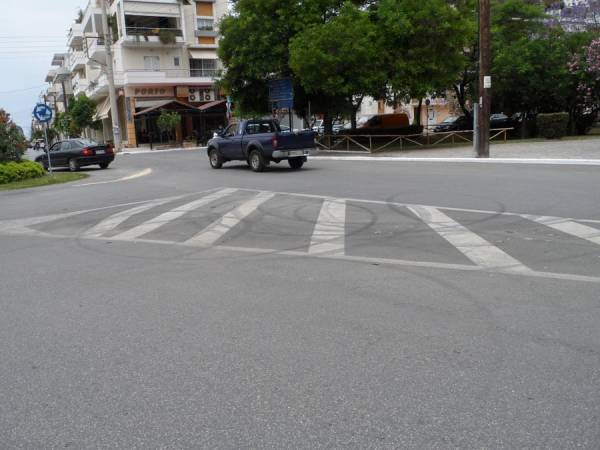 Τους προδίδουν οι... ροδιές!