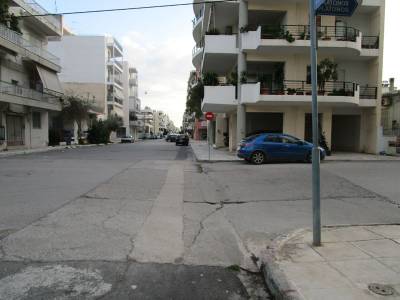 Προβληματισμός για τα “χαντάκια”