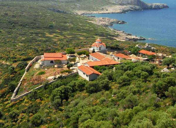 Γιορτάζει η μονή στην Πρώτη