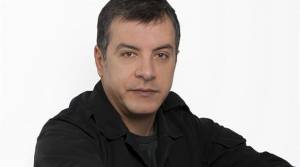 Θεοδωράκης για Χαϊκάλη: Ο βούρκος δεν θα λερώσει το Ποτάμι