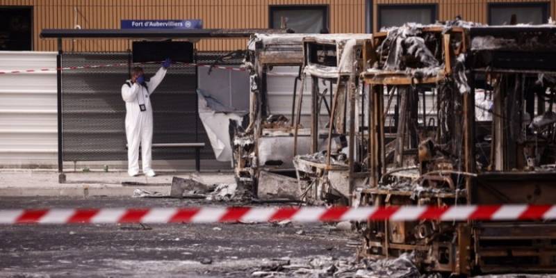 Σε τουλάχιστον 20 εκατομμύρια ευρώ αποτιμώνται οι ζημιές στα μέσα μαζικής μεταφοράς του Παρισιού