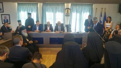 Χρυσό μετάλλιο του Δήμου Πύλου - Νέστορος στον Αρχιεπίσκοπο Ιερώνυμο (βίντεο)