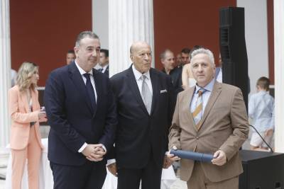 Πραγματοποιήθηκε στο Ζάππειο η 39η απονομή των Δημοσιογραφικών Βραβείων Μπότση