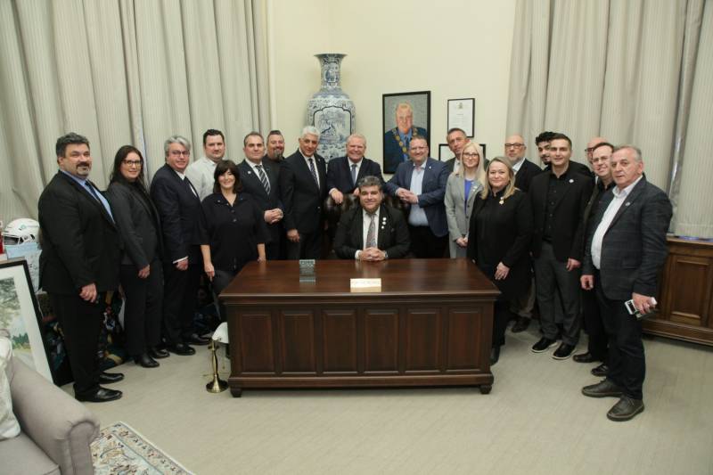 Παμμεσσηνιακή Ομοσπονδία Ην. Πολιτειών και Καναδά: Το ανθρώπινο πρόσωπο της συλλογικής προσφοράς - Ο Γιώργος Βλαχάκης στην “Ε”