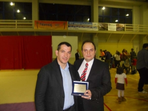 Οι Ολυμπιονίκες τίμησαν τους Τρίτεκνους