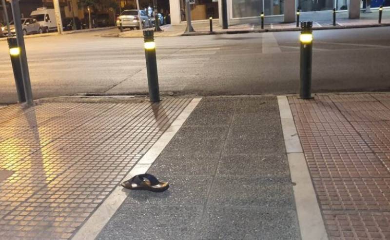 Σοβαρά τροχαία με δύο νεκρούς σε Κερατσίνι και Κολωνό – ΙΧ παρέσυραν πεζούς (βίντεο)