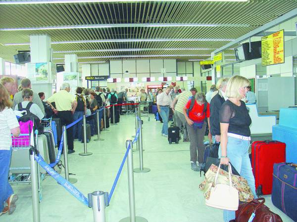 Τουριστική απόβαση από Γερμανικό όμιλο