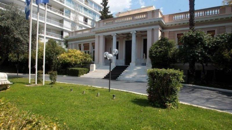 Σύσκεψη στο Μαξίμου για την εφαρμογή των μέτρων από το Σάββατο