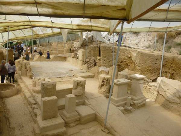 Ο Νίκας "καρφώνει" Τατούλη με αφορμή την Αρχαία Θουρία