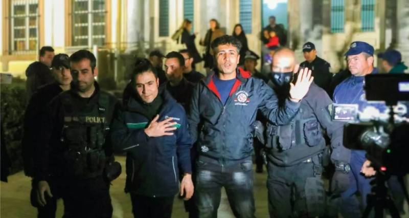 Στην Καλαμάτα το Σάββατο ο Στέλιος Κούλογλου - Παρουσιάζεται το ντοκιμαντέρ «142 χρόνια»