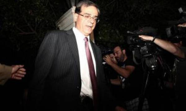 Γκίκας Χαρδούβελης: Ασφαλείς οι καταθέσεις