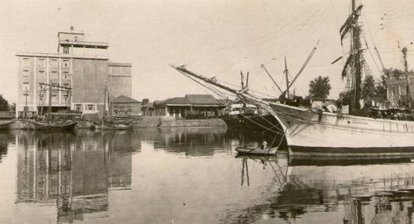 Το λιμάνι σε μακρινές εποχές