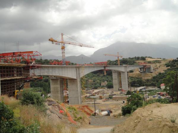 Τραπεζικό μπλόκο στον περιφερειακό