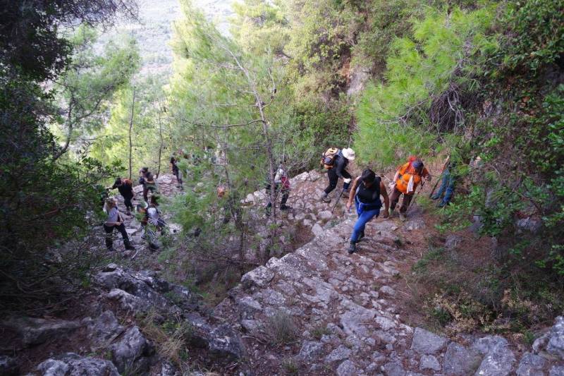 Εξόρμηση του “Ευκλή” στο καλντερίμι Μπίλιοβο
