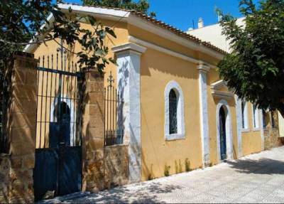 «Πάμε Βόλτα» στους 3 ναούς του Αγ. Νικολάου στην Καλαμάτα