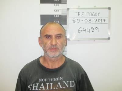 Καλαματιανός σε 6μελή σπείρα, που εξαπατούσε πολίτες στη Ρόδο (φωτογραφίες)