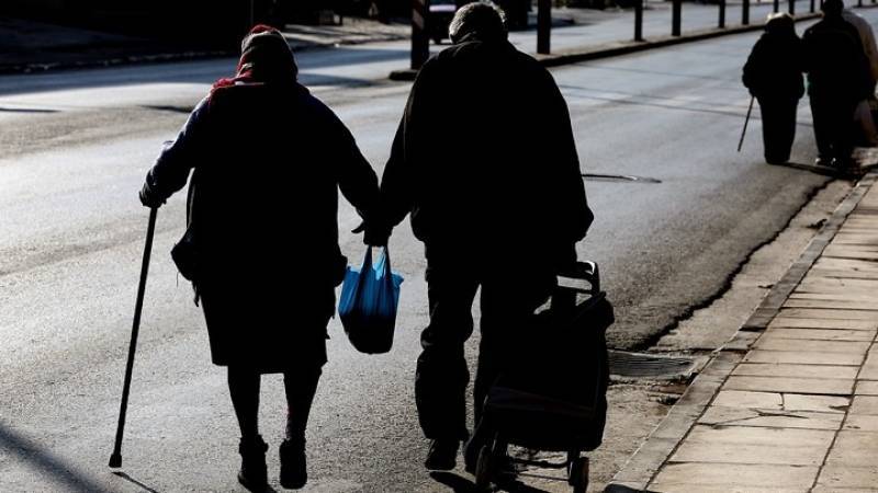 Περισσότερα χρόνια ζουν οι γυναίκες στο Μοριά - 5,6 χρόνια παραπάνω από τους άνδρες