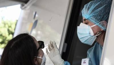 Κορονοϊός: 52 θάνατοι και 53 διασωληνωμένοι την τελευταία εβδομάδα