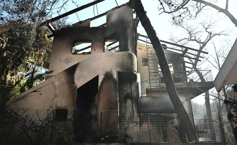 Εκατόν τέσσερις μέχρι τώρα, οι ακατάλληλες προς χρήση κατοικίες στις πυρόπληκτες περιοχές της Βόρειας και Ανατολικής Αττικής