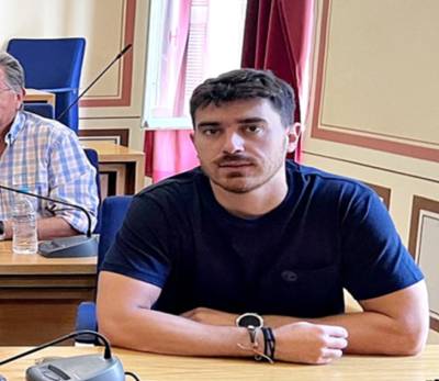 Όταν οι ερωτήσεις δεν χωρούν στο Δημοτικό Συμβούλιο, φτάνουν στον Τύπο: Στέγες Υποστηριζόμενης Διαβίωσης