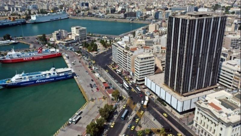 Δένουν κάβους αύριο τα πλοία λόγω 24ωρης απεργίας για την τραγωδία των Τεμπών