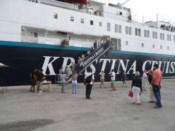 Δύο κρουαζιερόπλοια πιάνουν Καλαμάτα