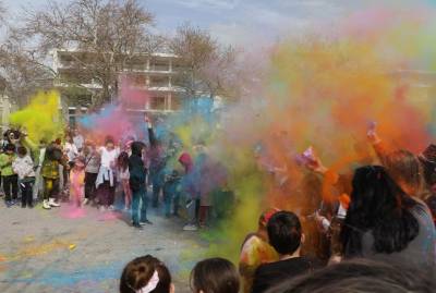 Πολύχρωμο πρωινό στην Παραλία της Καλαμάτας (φωτογραφίες)