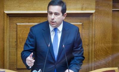 Μηταράκης: Κατά 96% μειωμένες οι μεταναστευτικές ροές το τελευταίο 12μηνο - Αποσυμφόρηση στα νησιά