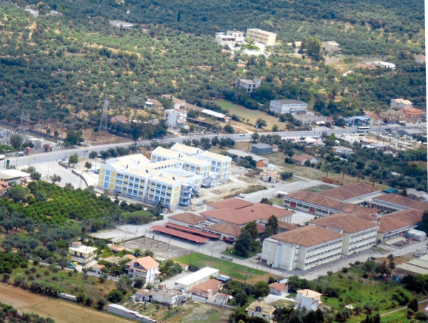 1.215 λιγότεροι φοιτητές σε Πανεπιστήμιο - ΤΕΙ