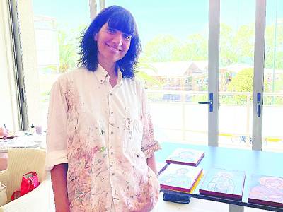 Η αγιογράφος Ευτυχία Παπαδοπούλου στην «Ε»: «Επέλεξα την Καλαμάτα για την ομορφιά του τόπου»