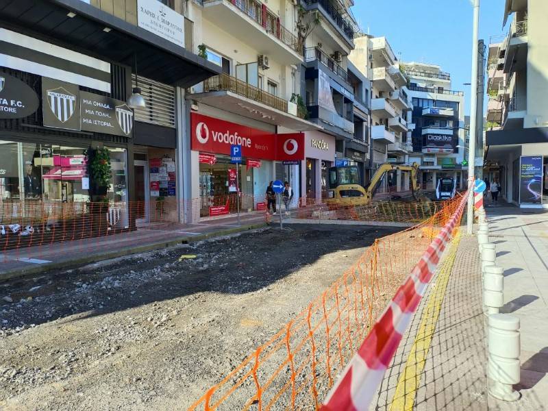 Με καλό ρυθμό η ανάπλαση στο κέντρο της Καλαμάτας - Ακολουθεί η Αναγνωσταρά