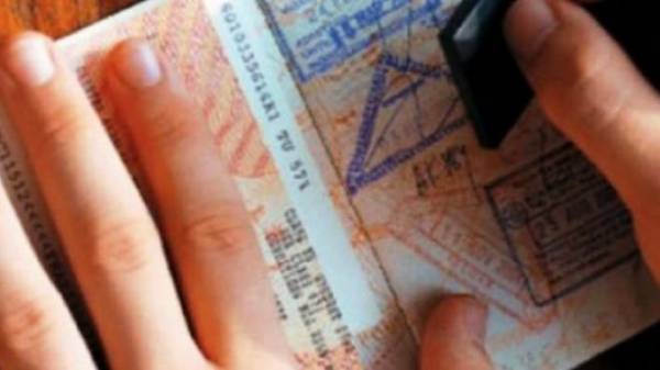Κονγκολέζος με… δανεικό διαβατήριο στο αεροδρόμιο