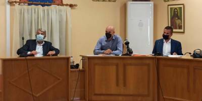 Υποσχέσεις Αμυρά από τη Μάνη για λύση στους δασικούς χάρτες